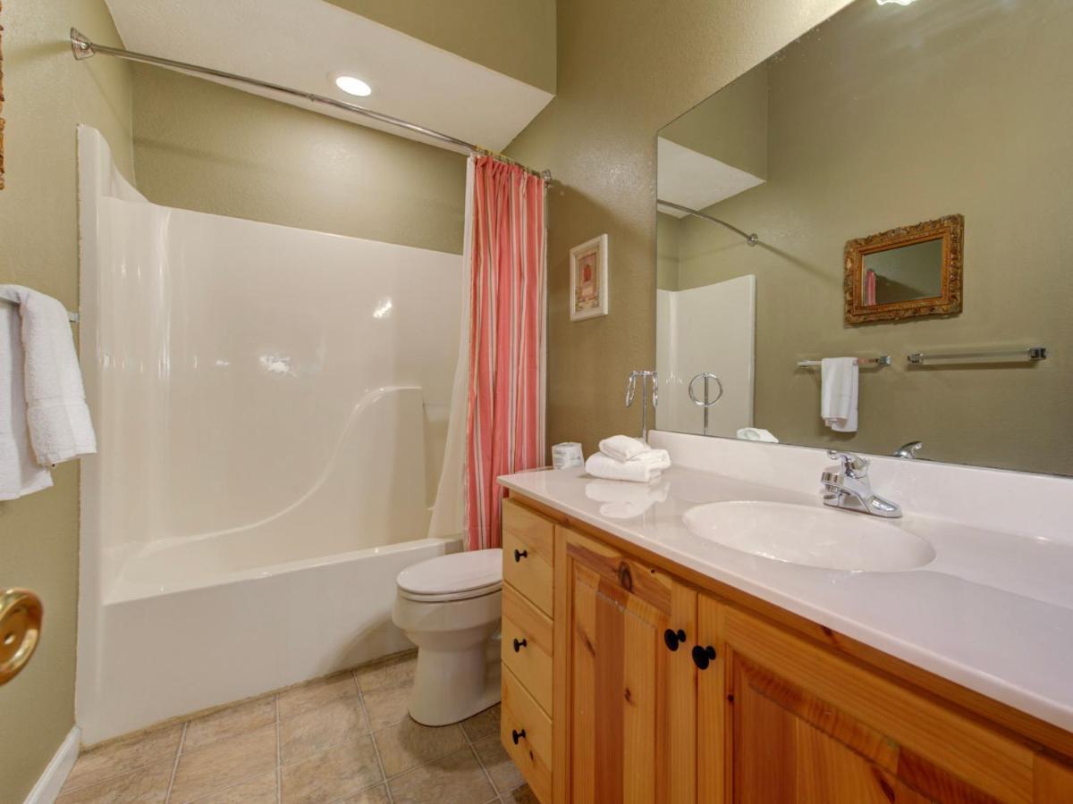 גטלינבורג Great Expectations, 3 Bedrooms, Fireplace, Pool Table, Hot Tub, Sleeps 10 מראה חיצוני תמונה