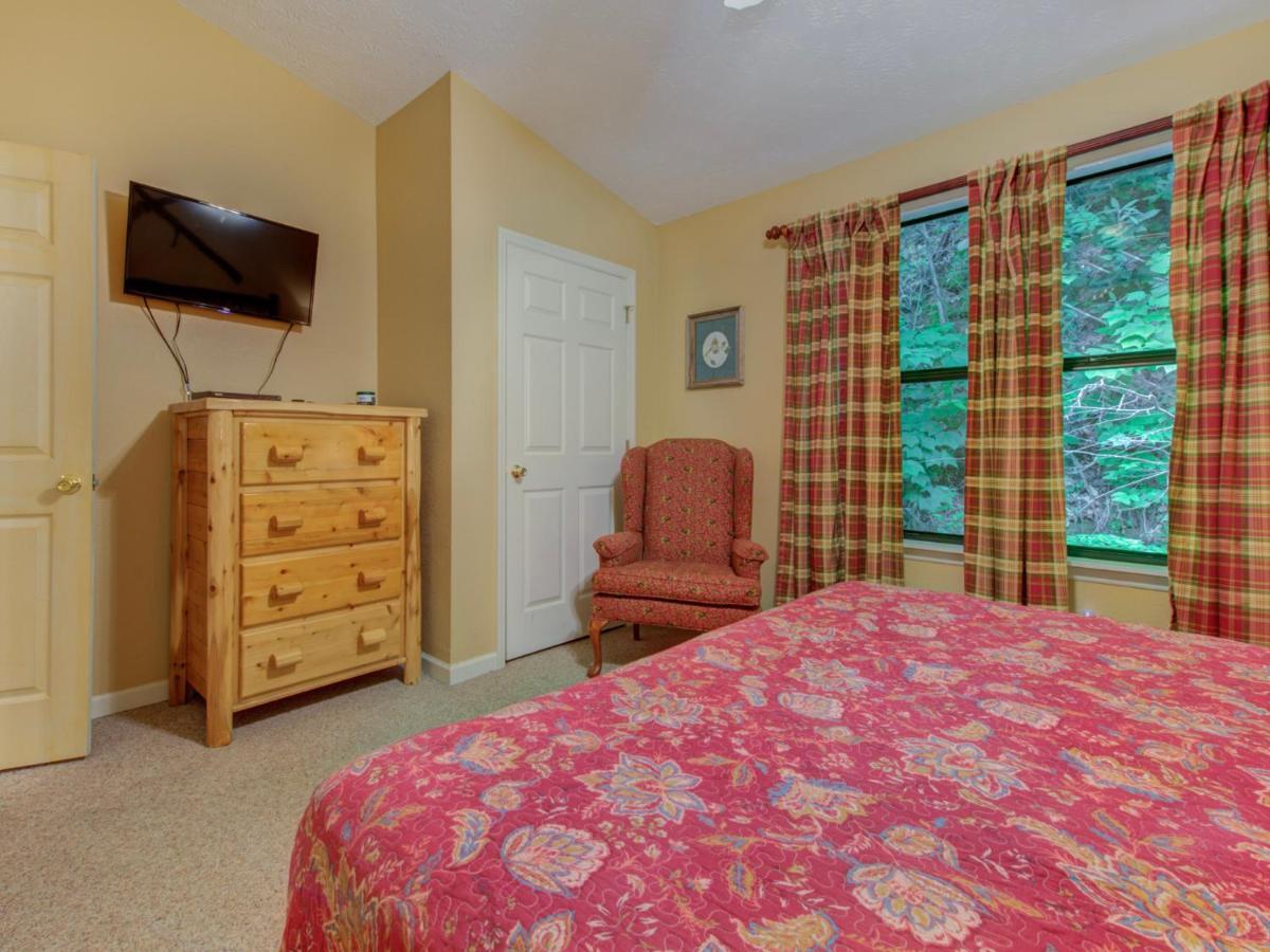 גטלינבורג Great Expectations, 3 Bedrooms, Fireplace, Pool Table, Hot Tub, Sleeps 10 מראה חיצוני תמונה